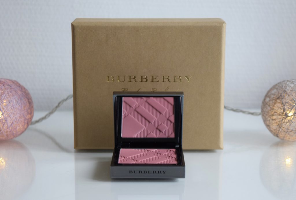 burberry-beauty-box-blush